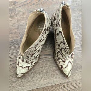 Vince Camuta Brown and Cream Ankle Booties